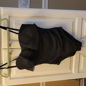 Kona Sol High Coverage black lace trim 1 pc swimsuit ruched sides Med 8-10 NEW…